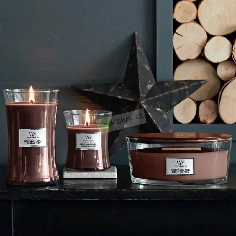 WoodWick malá vonná svíčka Smoked Walnut & Maple
