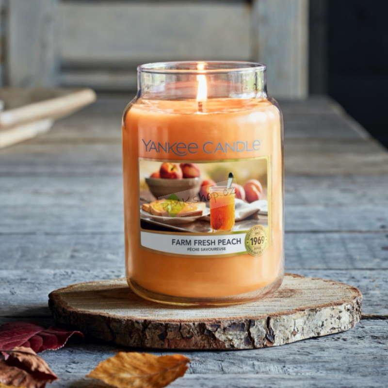 Yankee Candle velká vonná svíčka classic Farm Fresh Peach