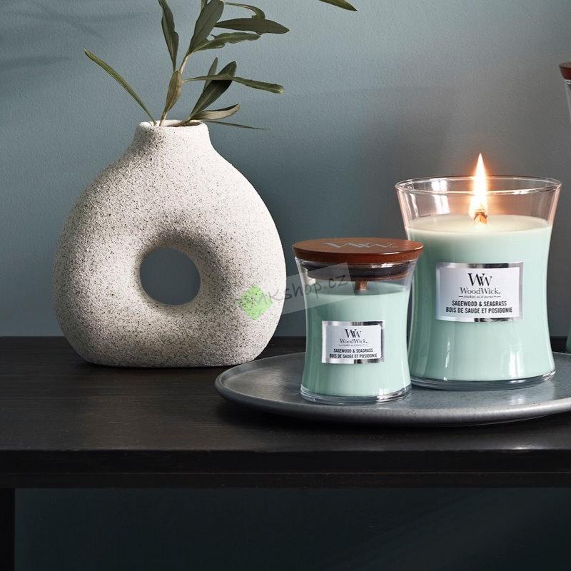 WoodWick malá vonná svíčka Sagewood & Seagrass