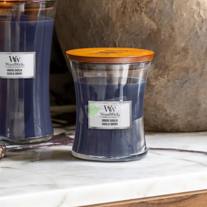 Woodwick střední vonná svíčka Hinoki Dahlia