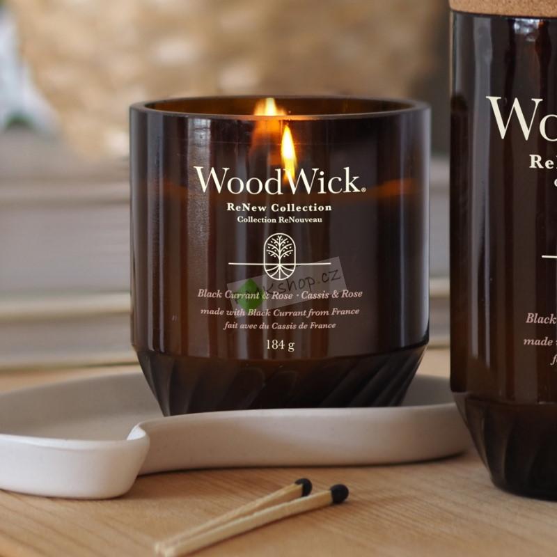 WoodWick ReNew střední vonná svíčka Black Currant & Rose
