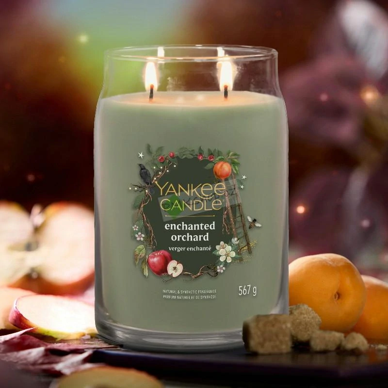 Yankee Candle Signature velká vonná svíčka Enchanted Orchard