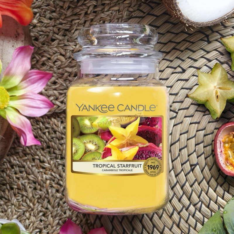 Yankee Candle střední vonná svíčka Classic Tropical Starfruit