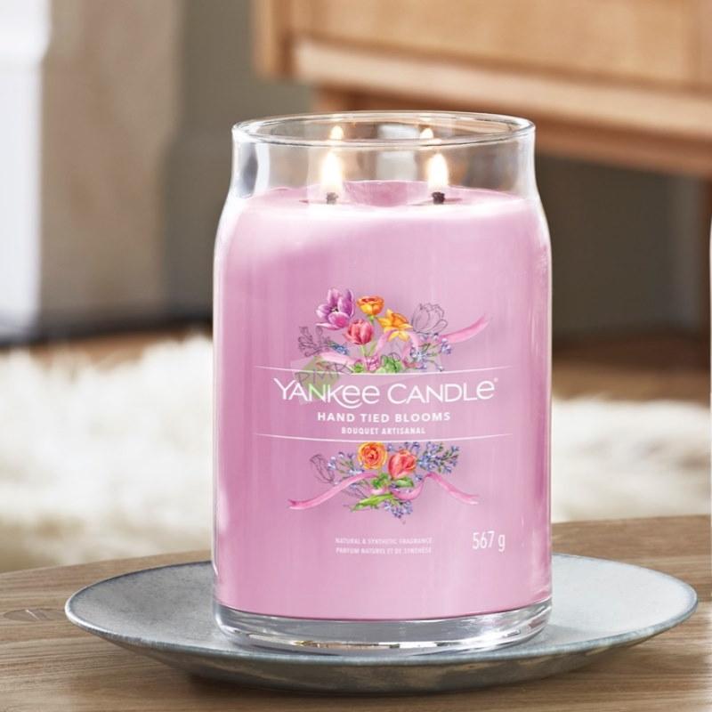 Yankee Candle Signature velká vonná svíčka Hand Tied Blooms