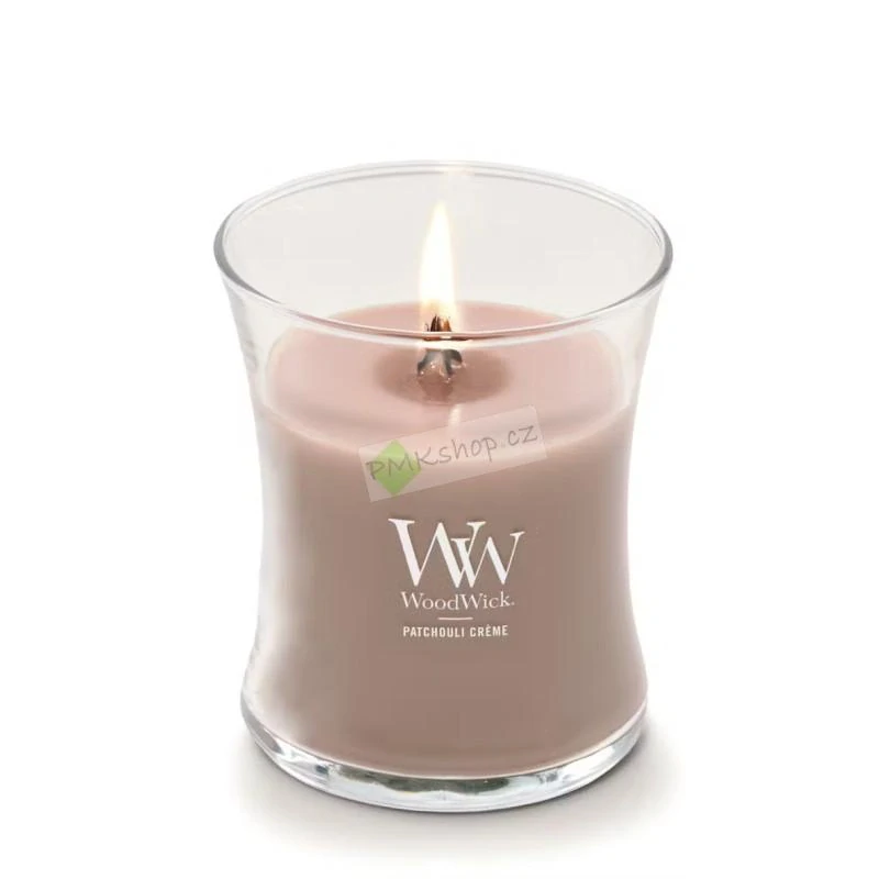 Woodwick střední vonná svíčka Patchouli Créme