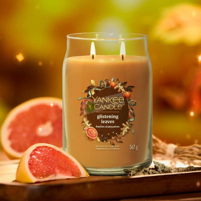Yankee Candle Signature velká vonná svíčka Glistening Leaves