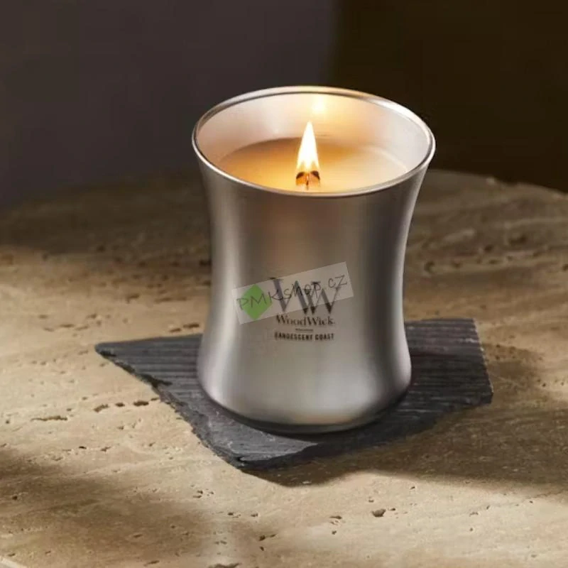 Woodwick střední vonná svíčka Precious Metals Candescent Coast