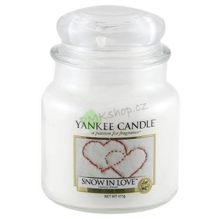 Yankee Candle svíčka ve skleněné dóze 104 g Zamilovaný sníh